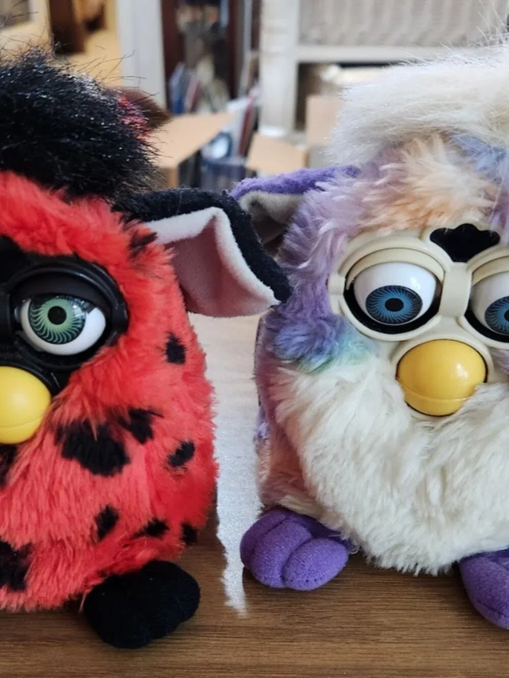 Pair of Furby not working - Picture 5 of 6